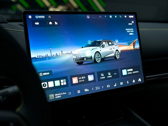 2026 Lynk & Co 07 GT I Рестайлинг, серый, 5690000 рублей - вид 24