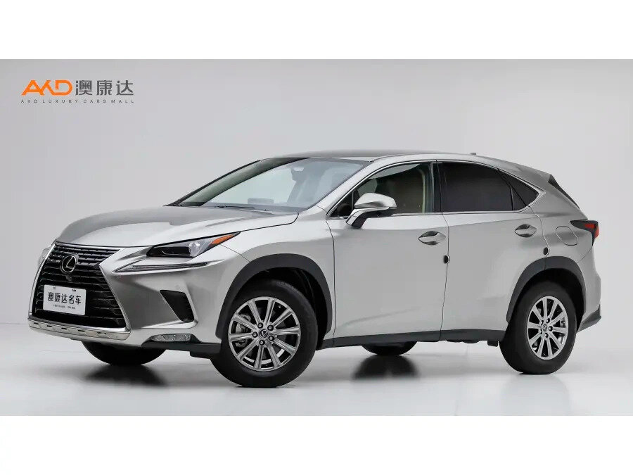 Открыть фотографии: Lexus NX I Рестайлинг