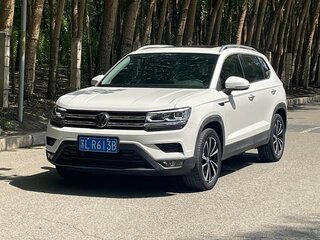 2022 Volkswagen Tharu I, белый, 1410000 рублей, вид 1