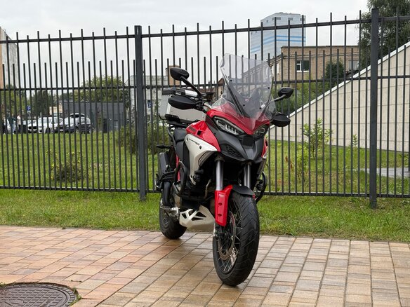 2023 Ducati Multistrada V4, красный, 2550000 рублей - вид 1