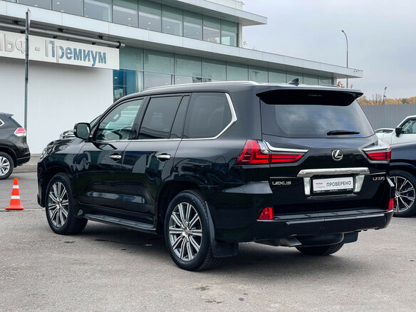 2017 Lexus LX 570 III Рестайлинг 2, чёрный, 6890000 рублей - вид 6