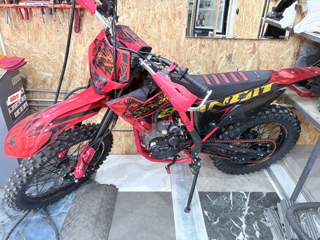 2026 Sanchez Bandit, красный, 135000 рублей, вид 3