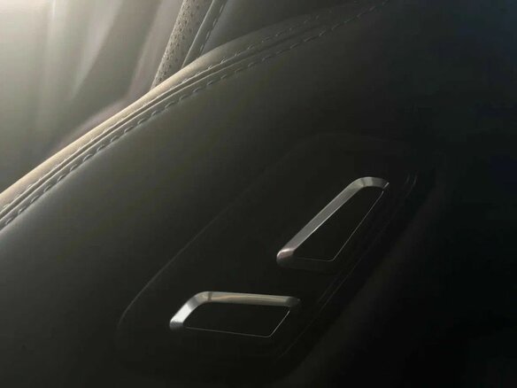 2026 Geely Monjaro I Рестайлинг, серый, 4954990 рублей - вид 8