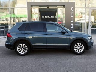 2019 Volkswagen Tiguan II, синий, 1894000 рублей, вид 4