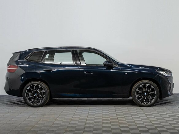 2026 BMW X3 Long 30L xDrive IV (G45/G48), чёрный, 6950000 рублей - вид 3