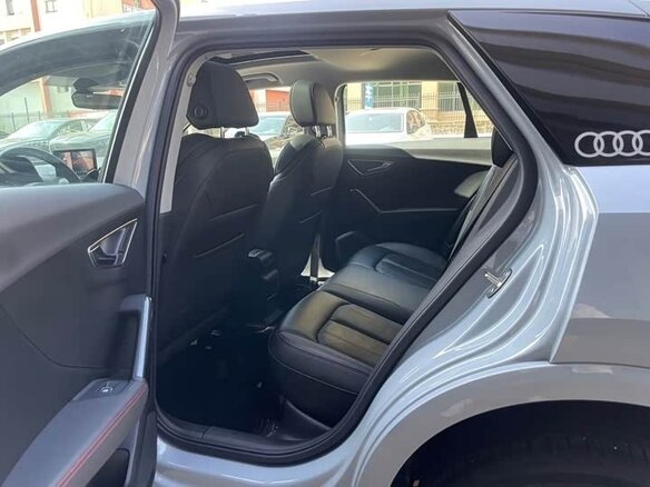 2023 Audi Q2 L 35 TFSI I Рестайлинг, серый, 1760001 рублей - вид 11