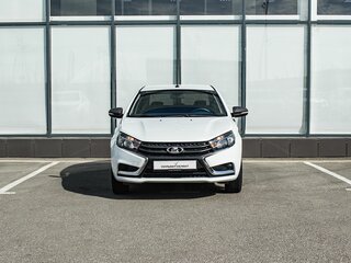2017 Lada (ВАЗ) Vesta I, белый, 700000 рублей, вид 3