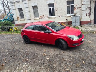 2008 Opel Astra GTC H Рестайлинг, красный, 375000 рублей, вид 3