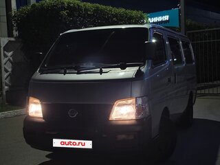 2001 Nissan Caravan IV (E25), серый, 850000 рублей, вид 4