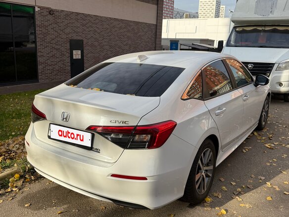 2021 Honda Civic XI, белый, 2600000 рублей - вид 2
