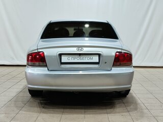 2006 Hyundai Sonata ТагАЗ IV (EF) Рестайлинг, серебристый, 400000 рублей, вид 5