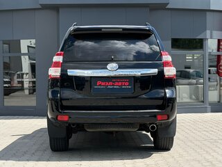 2013 Toyota Land Cruiser Prado 150 Series Рестайлинг 1, чёрный, 3200000 рублей, вид 5