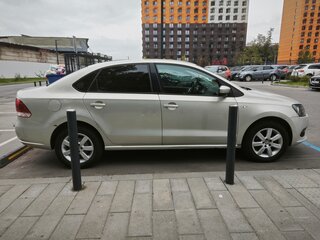 2011 Volkswagen Polo V, бежевый, 650000 рублей, вид 4