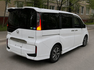 2016 Honda Stepwgn Spada V, белый, 1440000 рублей, вид 5