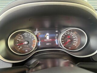 2018 Jeep Compass II, белый, 1900000 рублей, вид 4