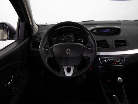 2012 Renault Fluence I, бежевый, 495000 рублей - вид 9