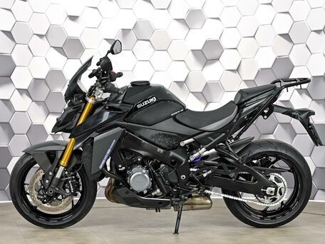 2022 Suzuki GSX-S 1000, чёрный, 1097000 рублей, вид 4
