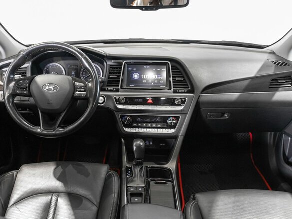 2019 Hyundai Sonata VII (LF) Рестайлинг, чёрный, 1770000 рублей - вид 5