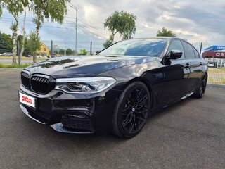 2019 BMW 5 серии 530i xDrive VII (G30/G31/G38), чёрный, 3390000 рублей, вид 3