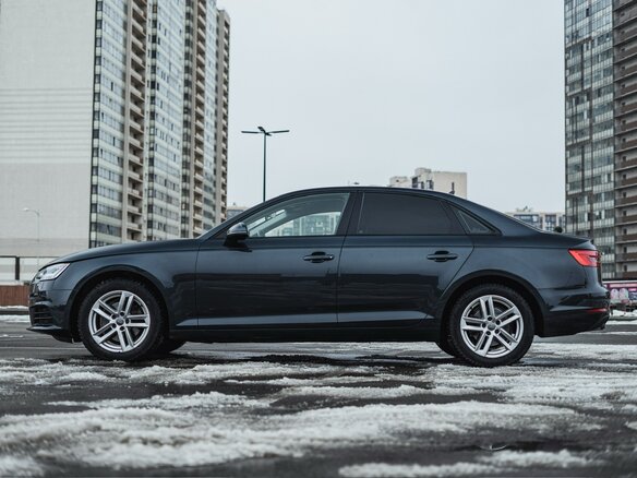 2017 Audi A4 V (B9), чёрный - вид 12