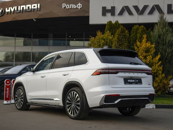 2025 Geely Monjaro (Xingyue L) I Рестайлинг (China Market), белый, 3668000 рублей - вид 4