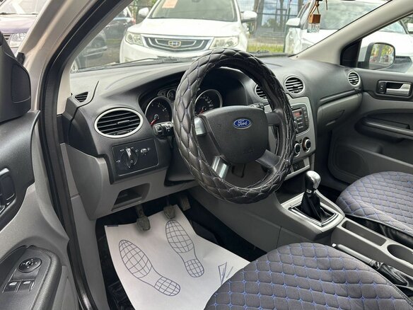 2008 Ford Focus II Рестайлинг, серебристый - вид 9