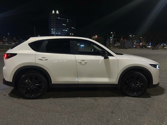 2025 Mazda CX-5 II Рестайлинг, белый, 3380000 рублей - вид 10