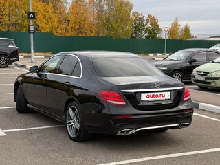 2018 Mercedes-Benz E-Класс 220 d V (W213, S213, C238), чёрный, 2899000 рублей, вид 5