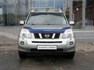 2010 Nissan X-Trail II Рестайлинг, серебристый, 900000 рублей, вид 2