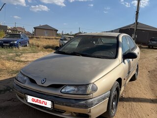 1997 Renault Laguna I, золотистый, 73000 рублей, вид 1