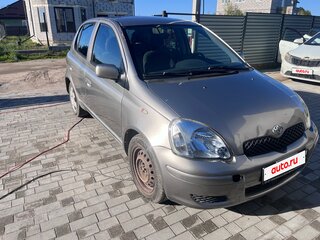 2005 Toyota Yaris I Рестайлинг, серый, 300000 рублей, вид 2