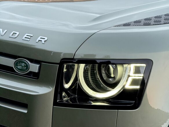 2021 Land Rover Defender 90 II, зелёный, 6650000 рублей - вид 6