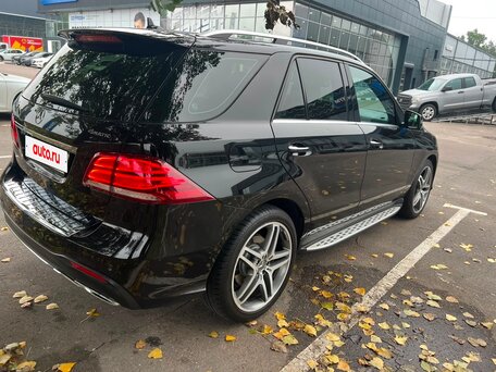 2017 Mercedes-Benz GLE 300 I (W166), чёрный, 3800000 рублей, вид 4