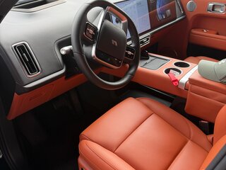 2023 Li Auto (Lixiang) L9 44.5 kWh I, чёрный, 6650000 рублей, вид 3