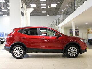 2018 Nissan Qashqai II, красный, 1750000 рублей, вид 4
