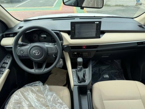 2026 Toyota Yaris XP150 Рестайлинг 2, белый, 1500000 рублей - вид 10