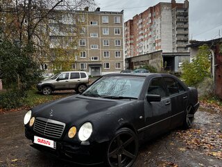 1997 Mercedes-Benz E-Класс 200 II (W210, S210), фиолетовый, 250000 рублей, вид 1