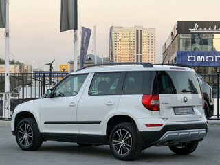 2014 Skoda Yeti I Рестайлинг, белый, 1153000 рублей, вид 5