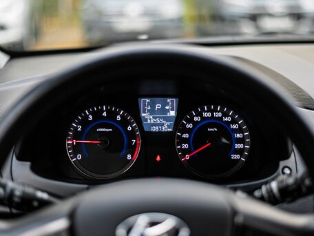 2014 Hyundai Solaris I Рестайлинг, чёрный, 970000 рублей, вид 5