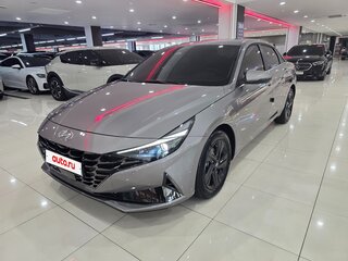 2022 Hyundai Avante VII, серебристый, 1830000 рублей, вид 1