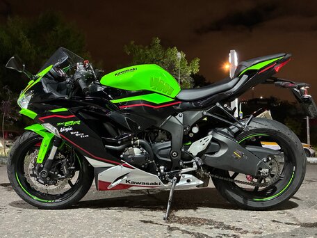 2021 Kawasaki ZX-6R Ninja, зелёный, 960000 рублей, вид 3
