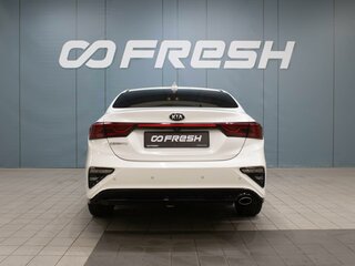 2020 Kia Cerato IV, белый, 1980000 рублей, вид 4