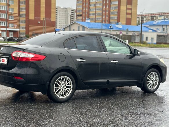 2010 Renault Fluence I, чёрный, 520000 рублей - вид 4