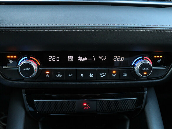2023 Mazda 6 Atenza III (GJ) Рестайлинг 2, белый, 3490000 рублей - вид 14