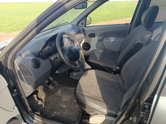 2006 Renault Logan I, серый, 85000 рублей - вид 3