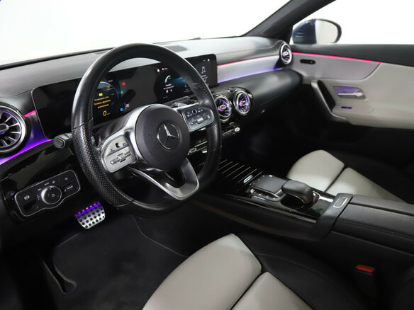 2020 Mercedes-Benz CLA 200 II (C118, X118), синий, 2770000 рублей - вид 12