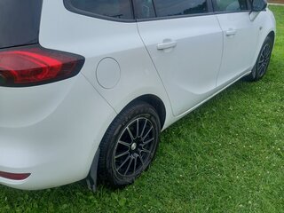 2013 Opel Zafira C, белый, 970000 рублей, вид 2