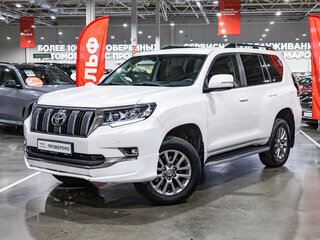 2019 Toyota Land Cruiser Prado 150 Series Рестайлинг 2, белый, 4599700 рублей, вид 1