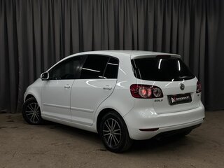 2011 Volkswagen Golf Plus II, белый, 799999 рублей, вид 3