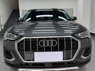 2022 Audi Q3 35 TFSI II (F3), серый, 2670000 рублей, вид 2